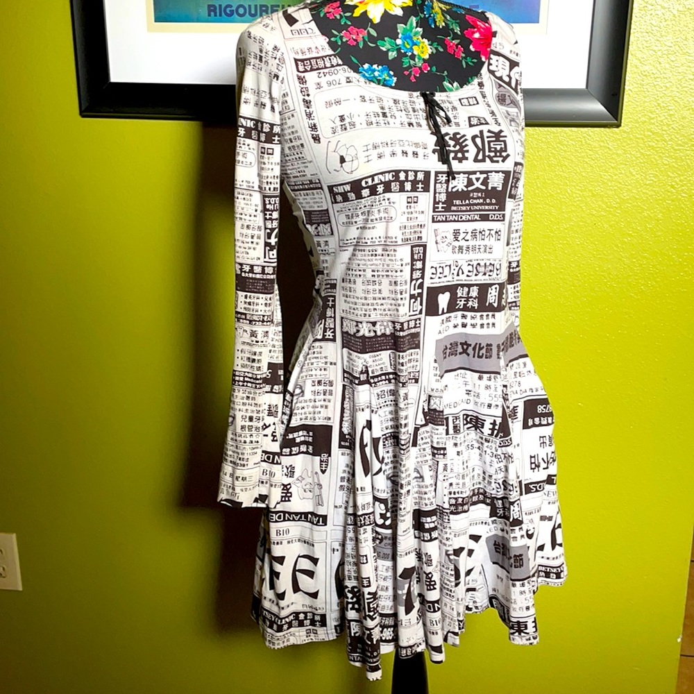 Betsey Johnson newsprint dress M